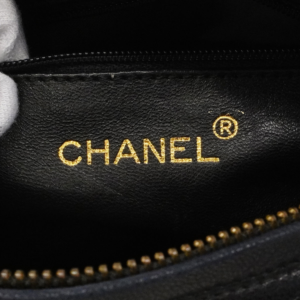 【6gc3318-k】シャネル ショルダーバッグ フリンジ付きチェーンショルダー ラムスキン ブラック ゴールド金具【中古】レディース