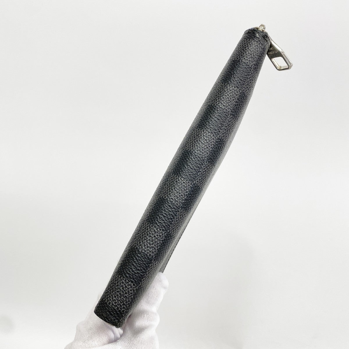 【6gc3331-k】ルイヴィトン 長財布 ダミエ・グラフィット ジッピーウォレットヴェルティカル N63095 ブラック【中古】メンズ