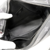 【6gc3346】ルイヴィトン ショルダーバッグ モノグラム・エクリプス ソフトトランク M44730 ブラック【中古】メンズ