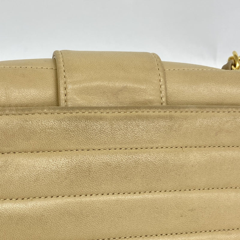 【6gc3364】シャネル ショルダーバッグ チェーンショルダー ラムスキン ベージュ ゴールド金具【中古】レディース