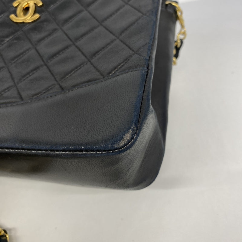 【6gc3388-k】シャネル ハンドバッグ マトラッセ チェーンショルダー ラムスキン ブラック ゴールド金具 2wayバッグ【中古】レディース