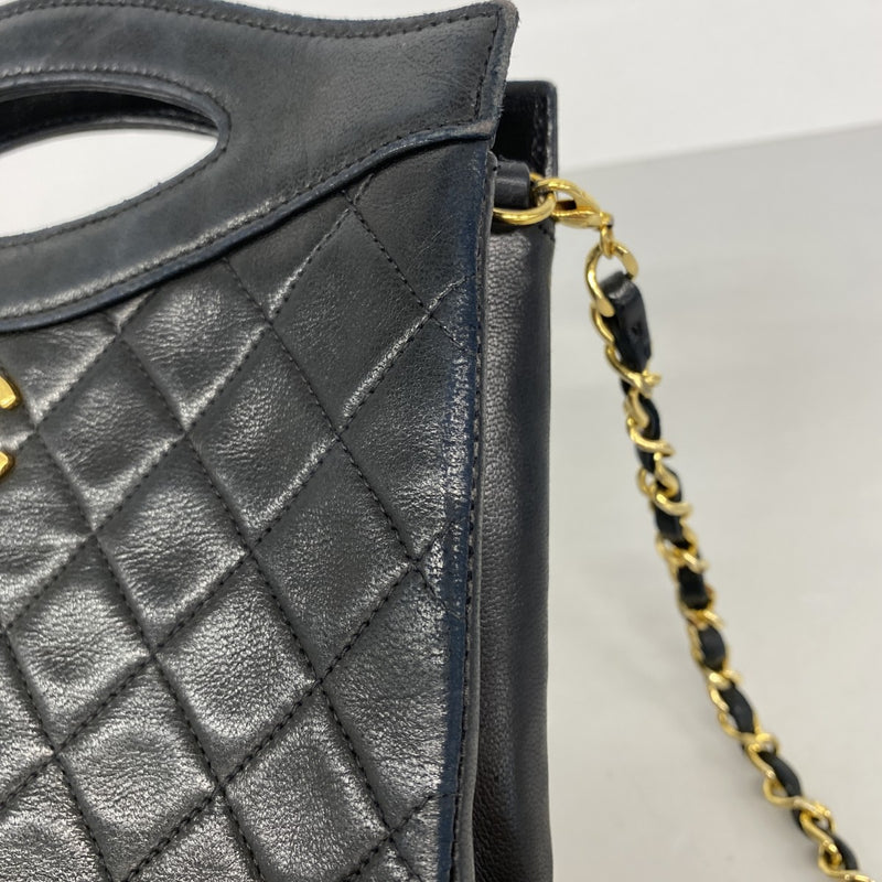 【6gc3388-k】シャネル ハンドバッグ マトラッセ チェーンショルダー ラムスキン ブラック ゴールド金具 2wayバッグ【中古】レディース