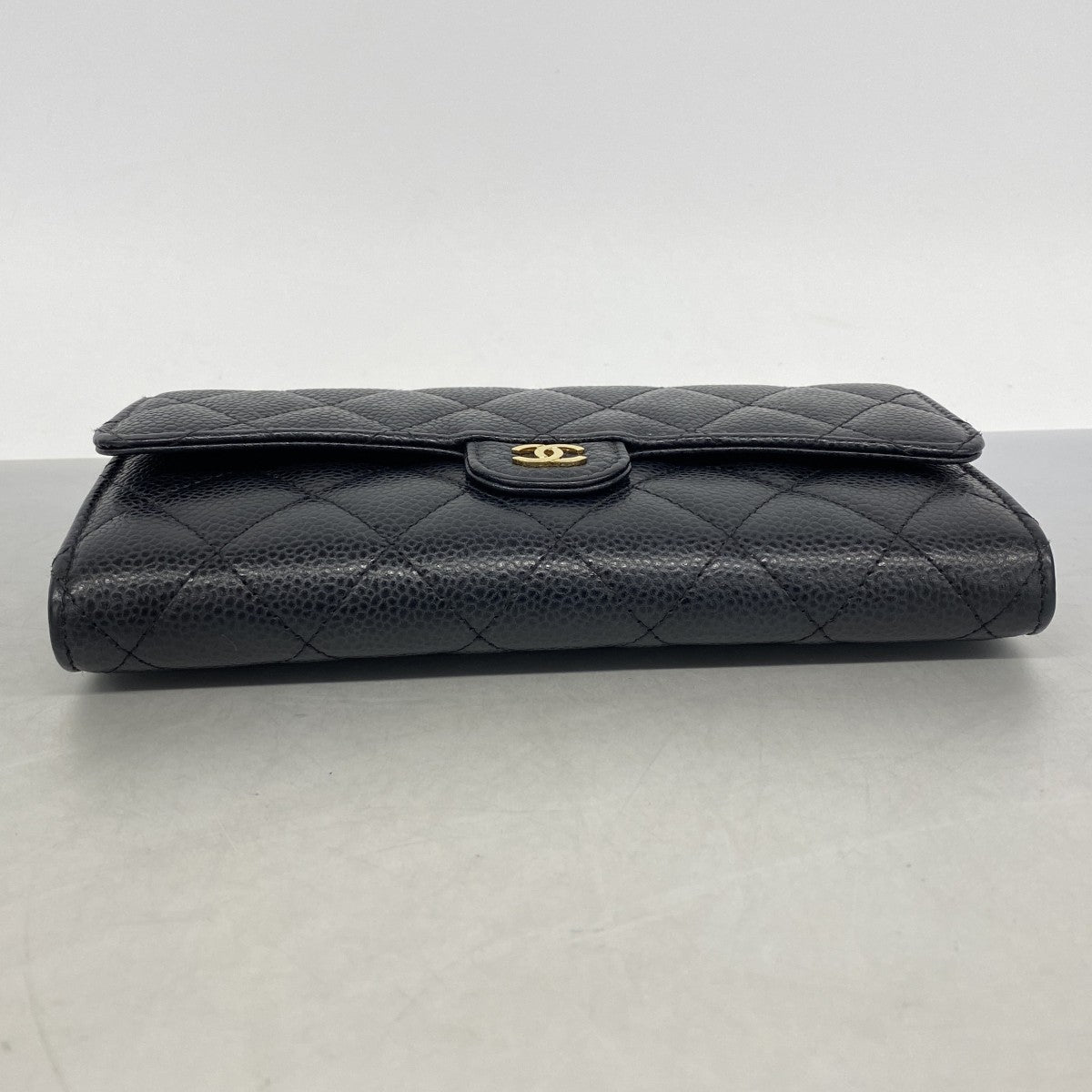 【6gc3391-k】シャネル 長財布 マトラッセ キャビアスキン ブラック ゴールド金具【中古】レディース
