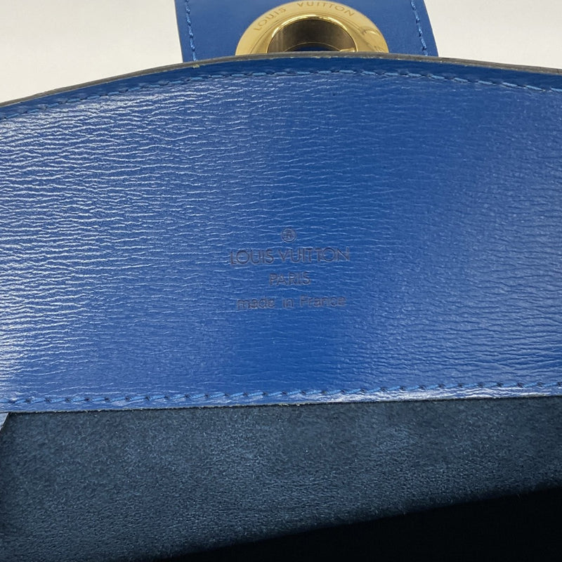 【6gc3393-k】ルイヴィトン ショルダーバッグ エピ クリュニー M52255 トレドブルー【中古】レディース