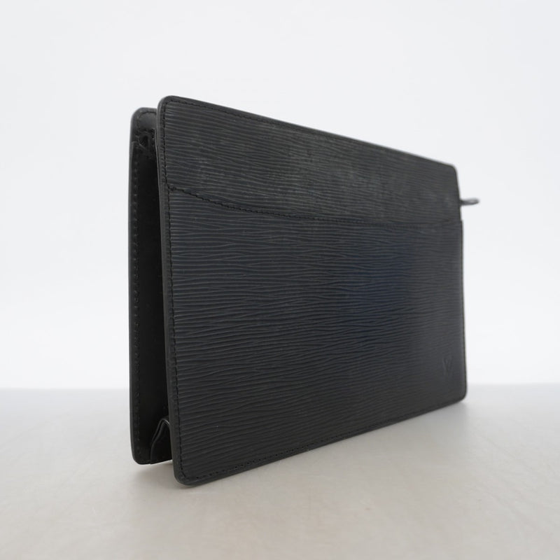 【6gc3418-k】ルイヴィトン クラッチバッグ エピ ポシェットオム M52752 ノワール【中古】メンズ