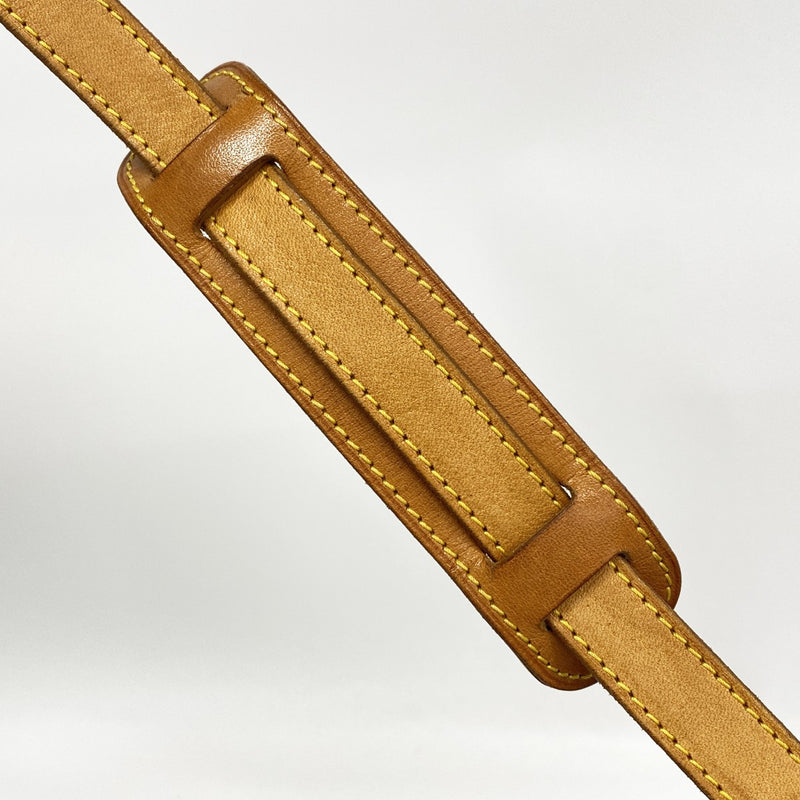 【6gc3486】ルイヴィトン ショルダーバッグ モノグラム ソミュール30 M42256 ブラウン【中古】レディース