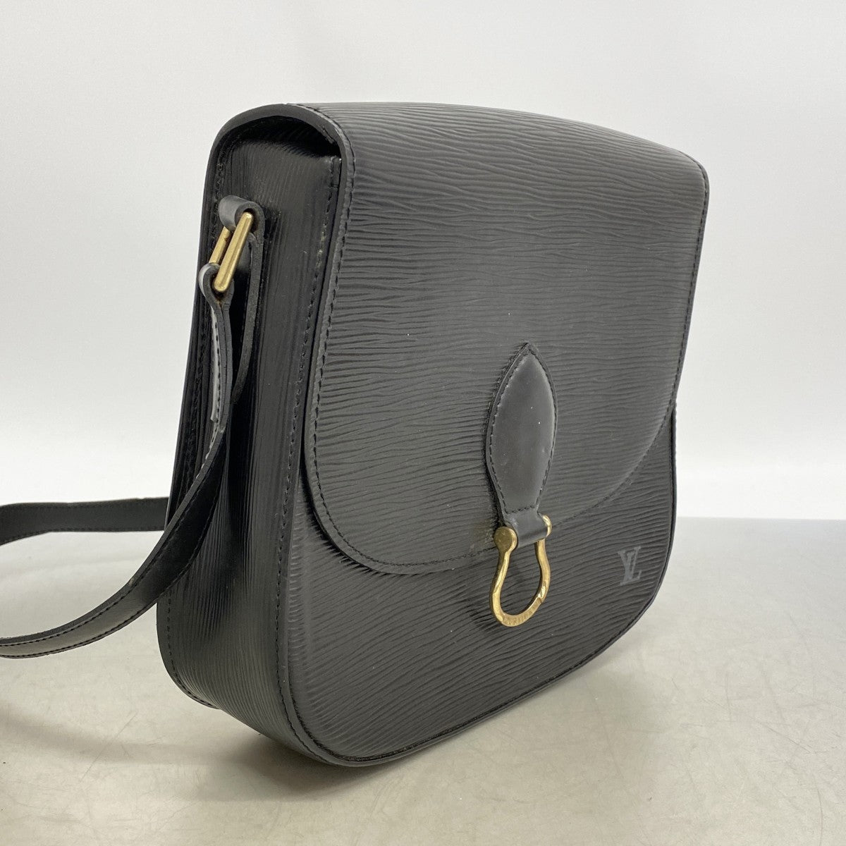 【6gc3490】ルイヴィトン ショルダーバッグ エピ サンクルー M52192 ノワール【中古】レディース