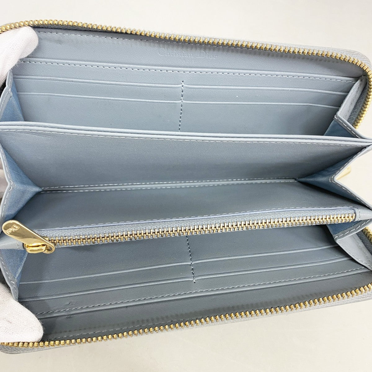 【6gc3501】クリスチャンディオール 長財布 カナージュ レザー ライトブルー シャンパンゴールド金具【中古】レディース