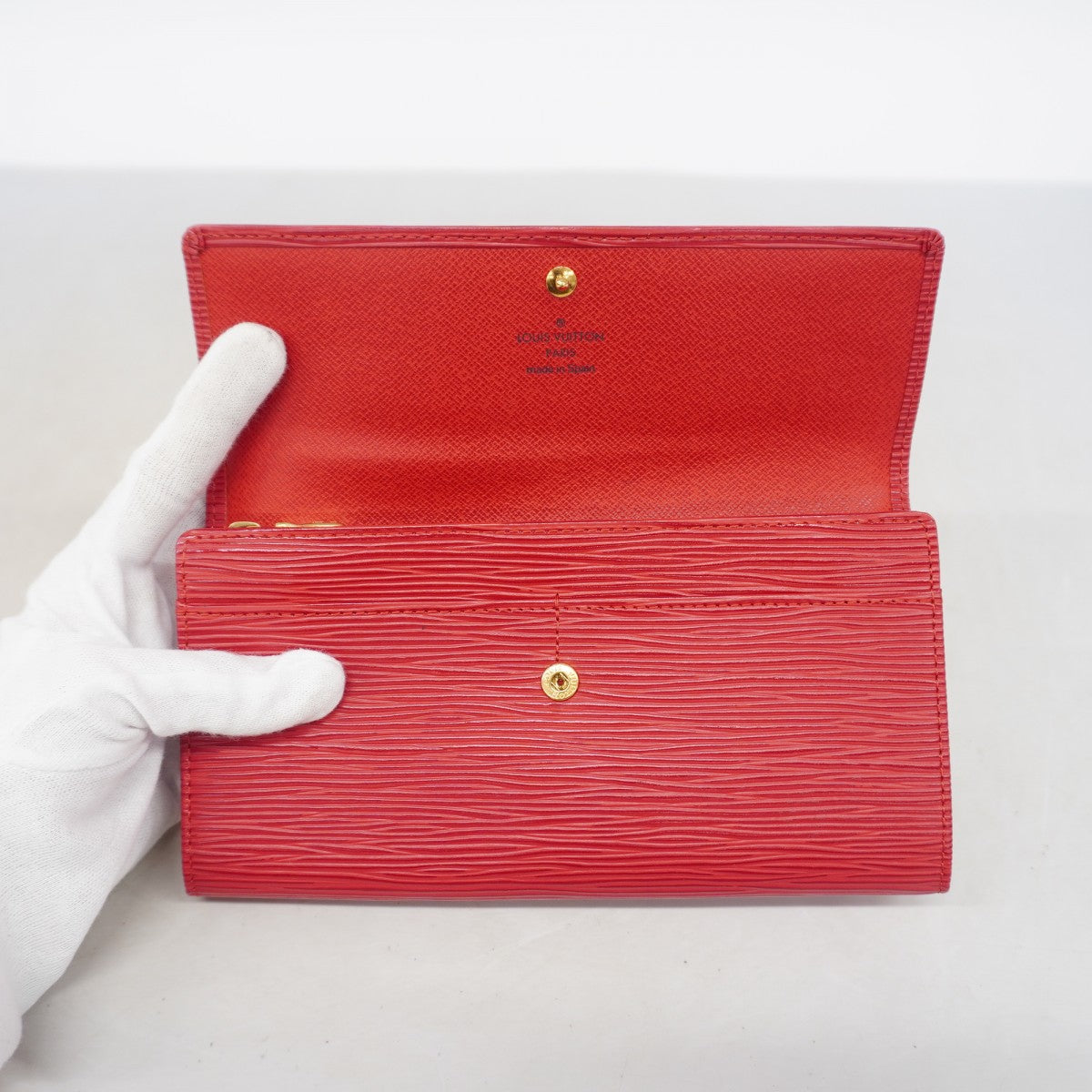 【6gc3534】ルイヴィトン 長財布 エピ ポルトモネクレディ M63577 カスティリアンレッド【中古】レディース