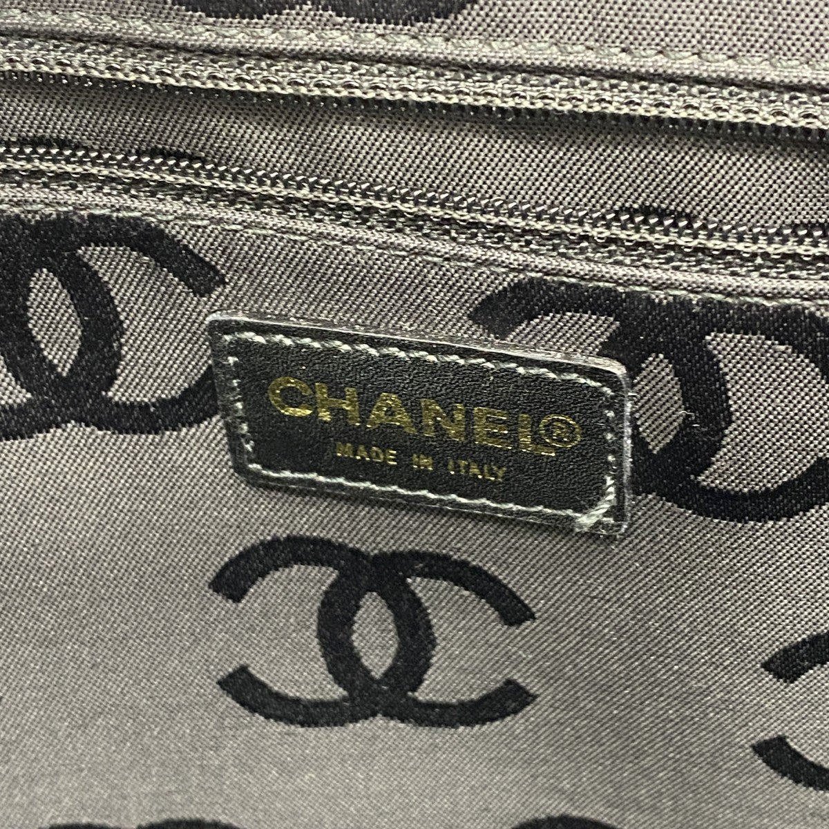 【6gc3565-k】シャネル ハンドバッグ ワイルドステッチ ラムスキン ブラック ゴールド金具【中古】レディース