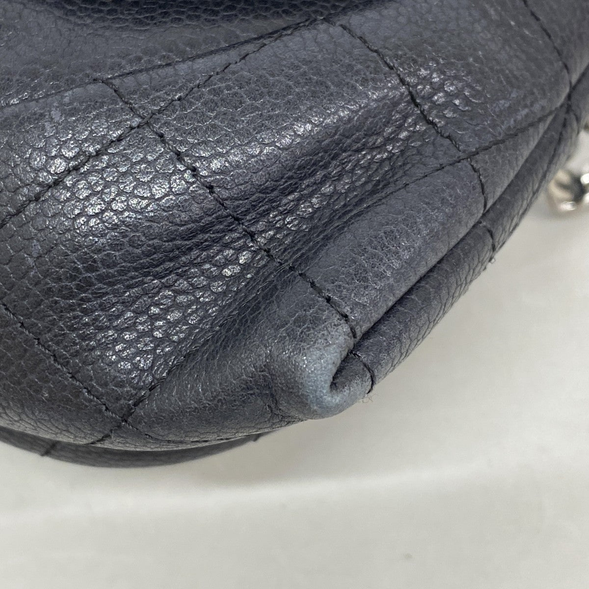 【6gc3566-k】シャネル ショルダーバッグ マトラッセ チェーンショルダー キャビアスキン ブラック シルバー金具【中古】レディース