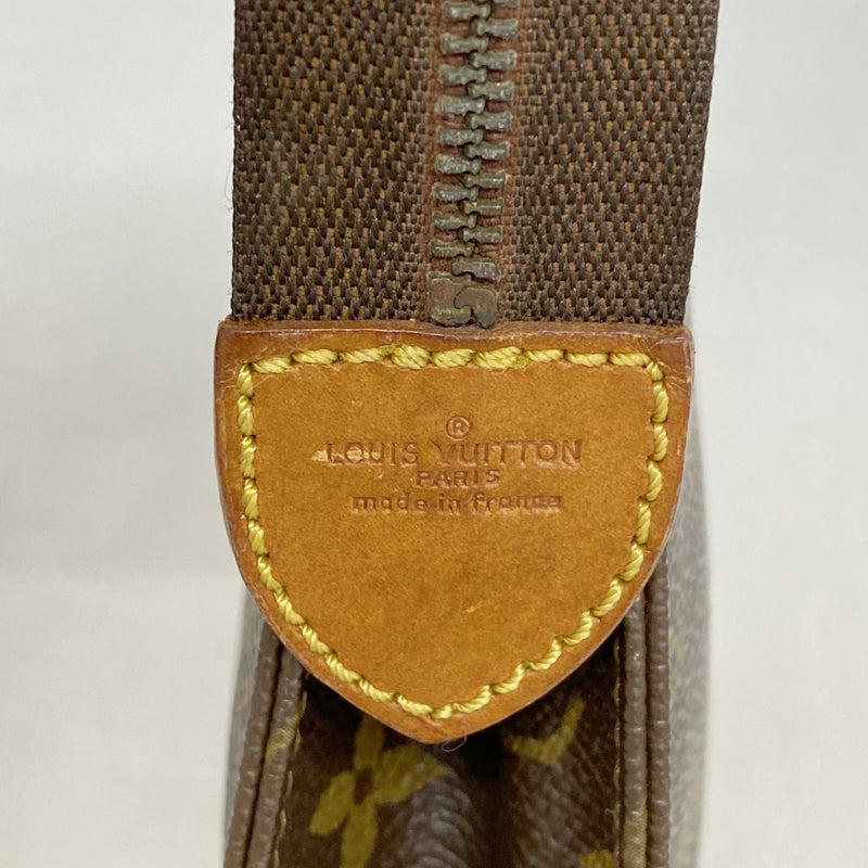 【6gc3596】ルイヴィトン ポーチ モノグラム ポシェットトワレット19 M47544 ブラウン【中古】レディース