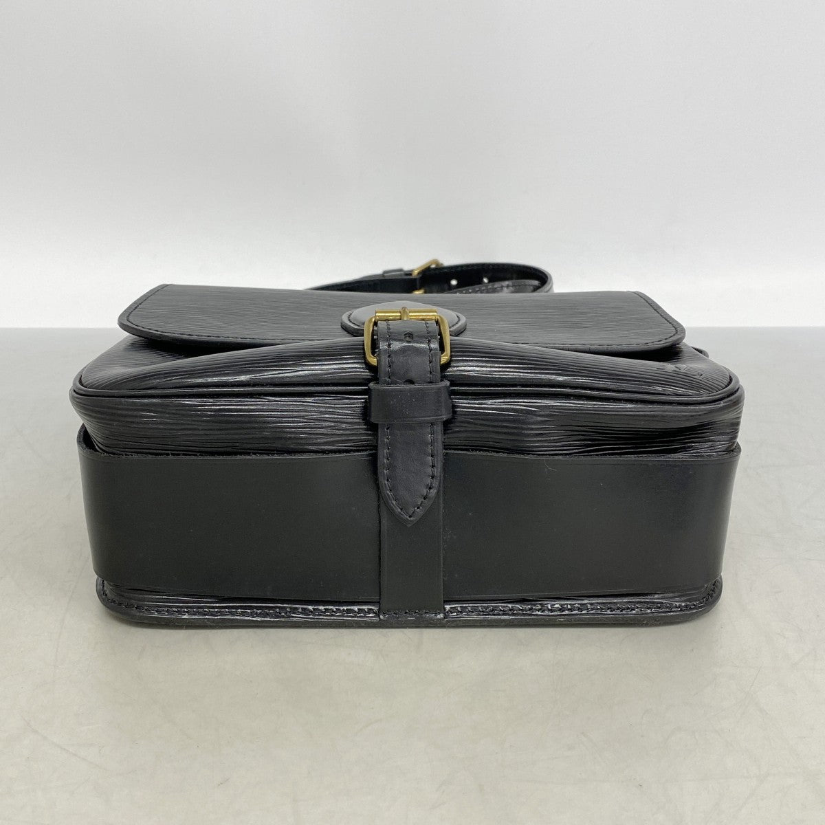 【6gc3622-k】ルイヴィトン ショルダーバッグ エピ カルトシエール M52242 ノワール【中古】レディース