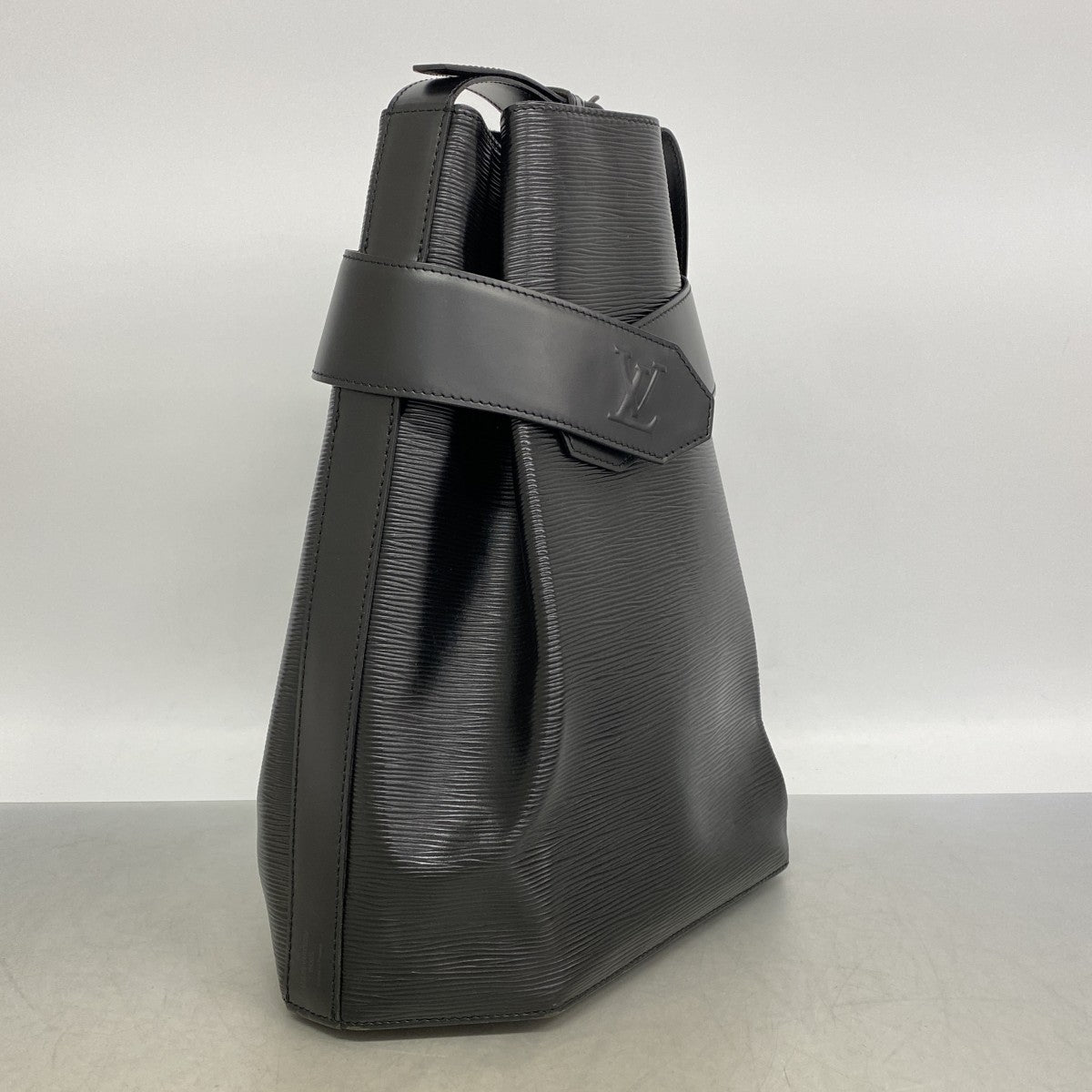 【6gc3623-k】ルイヴィトン ショルダーバッグ エピ サックデポールGM M80155 ノワール【中古】レディース