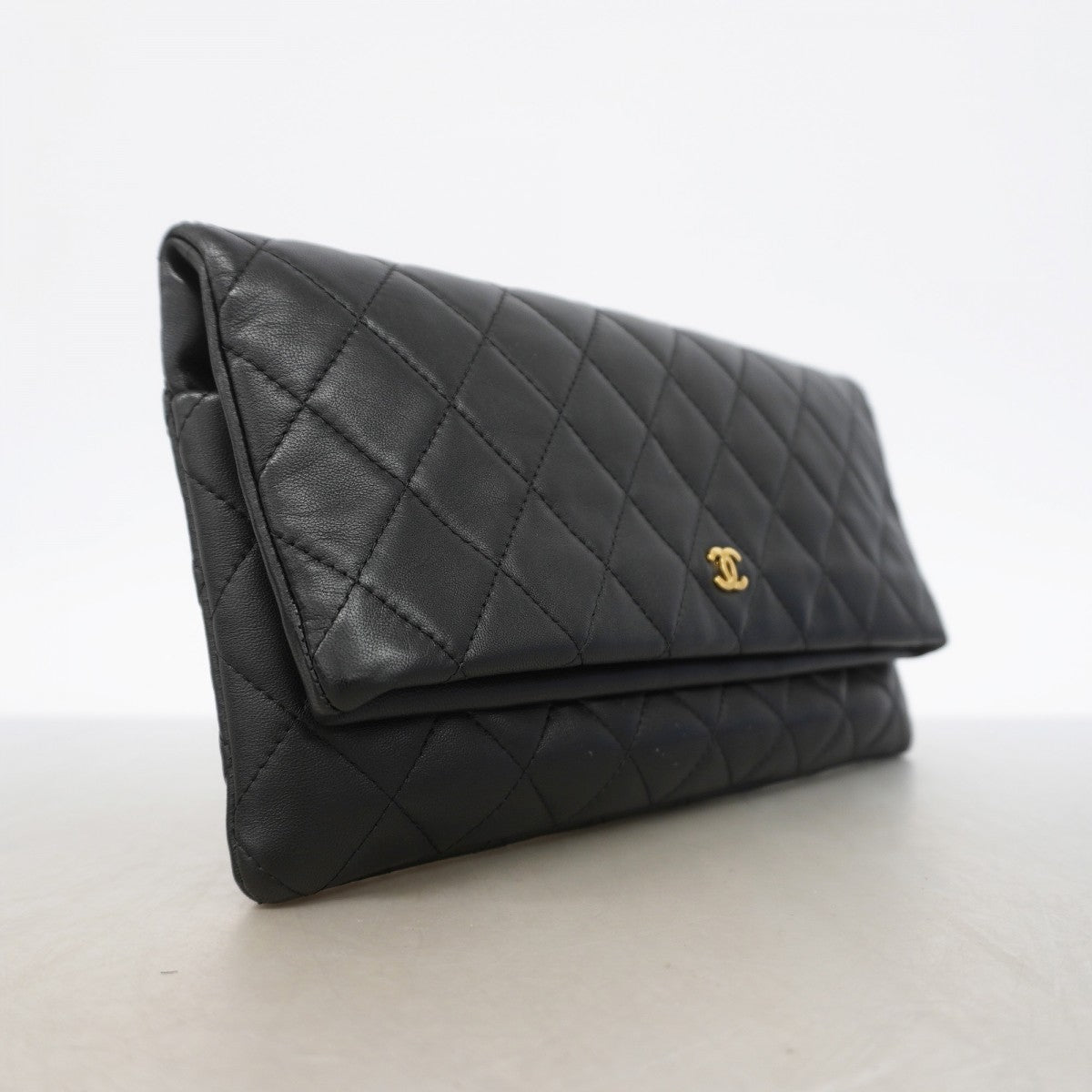 【6gc3662-k】シャネル クラッチバッグ マトラッセ ラムスキン ブラック ゴールド金具【中古】メンズ レディース ユニセックス