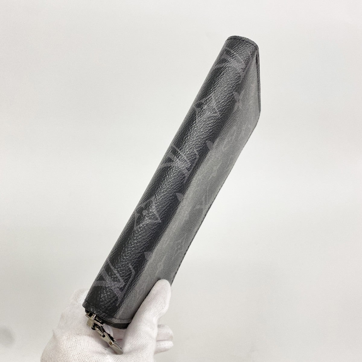 【6gc3676-k】ルイヴィトン 長財布 モノグラム・エクリプス ジッピーウォレットホリゾンタル M11611 ブラック【中古】メンズ