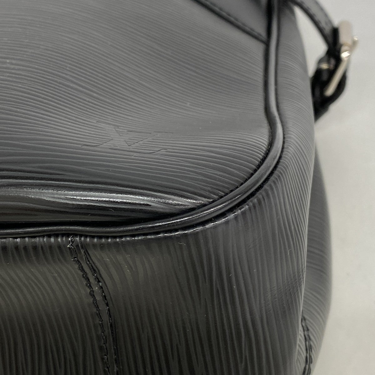 【6gc3713-k】ルイヴィトン ハンドバッグ エピ パッシィPM M59262 ノワール【中古】レディース