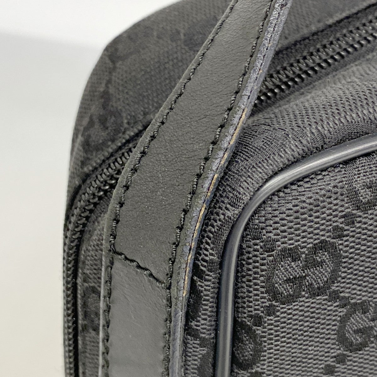 【6gc3714-k】グッチ ショルダーバッグ GGキャンバス 03136 キャンバス ブラック シルバー金具【中古】レディース