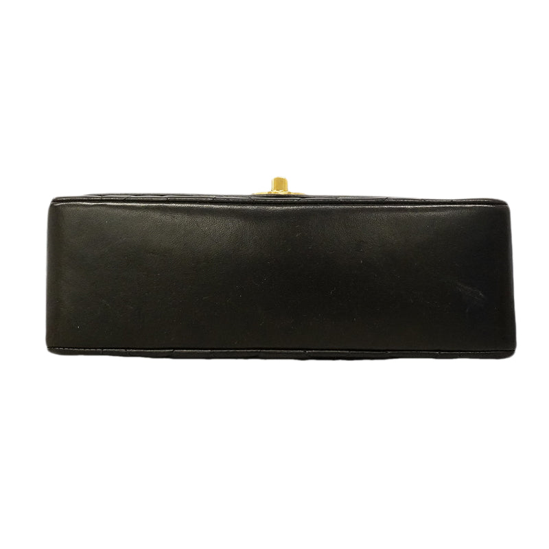 【6gd3802】シャネル ショルダーバッグ ダイアナ チェーンショルダー ラムスキン ブラック ゴールド金具【中古】レディース