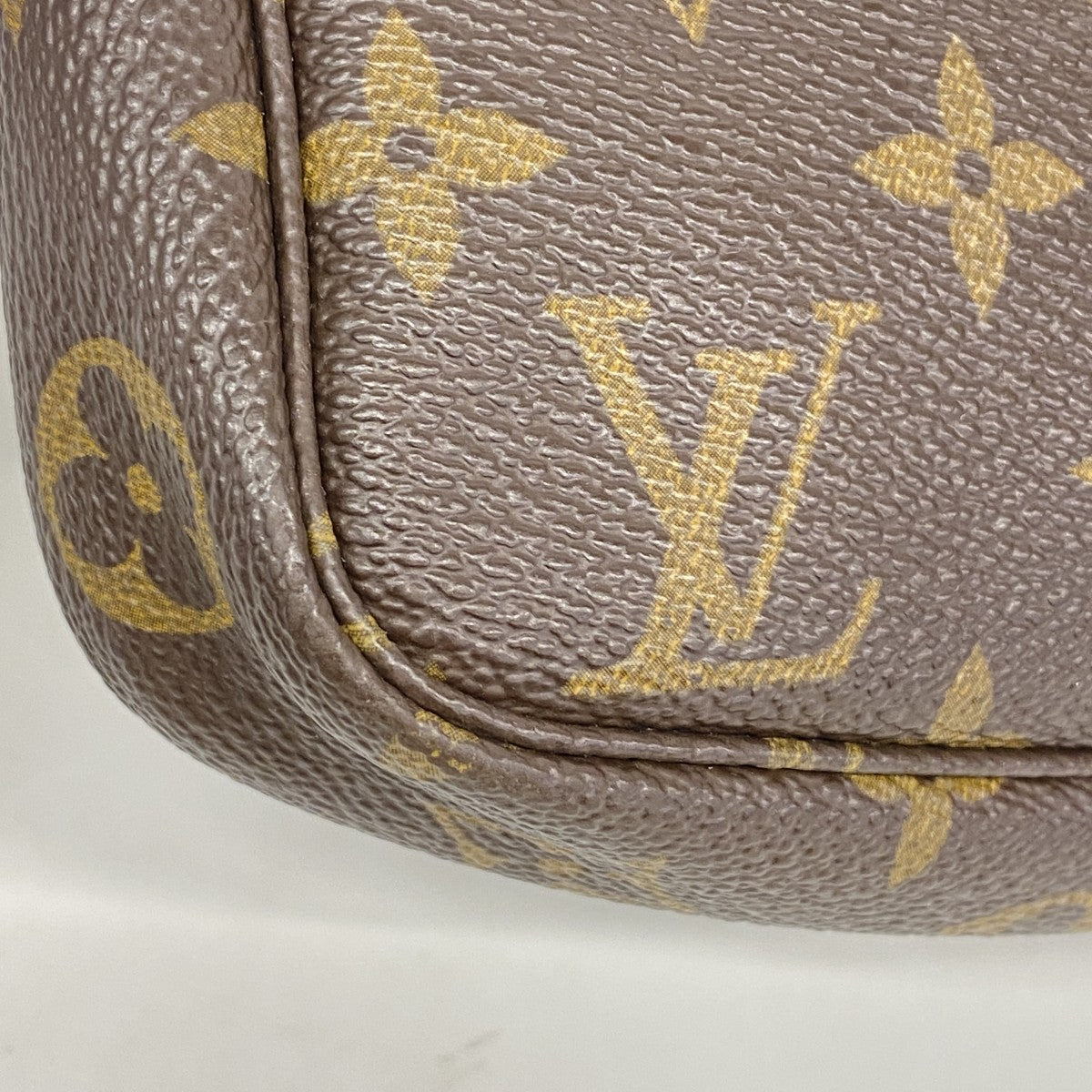 【6gd3833】ルイヴィトン ポーチ モノグラム ポシェット・アクセソワール M40712 ブラウン【中古】レディース