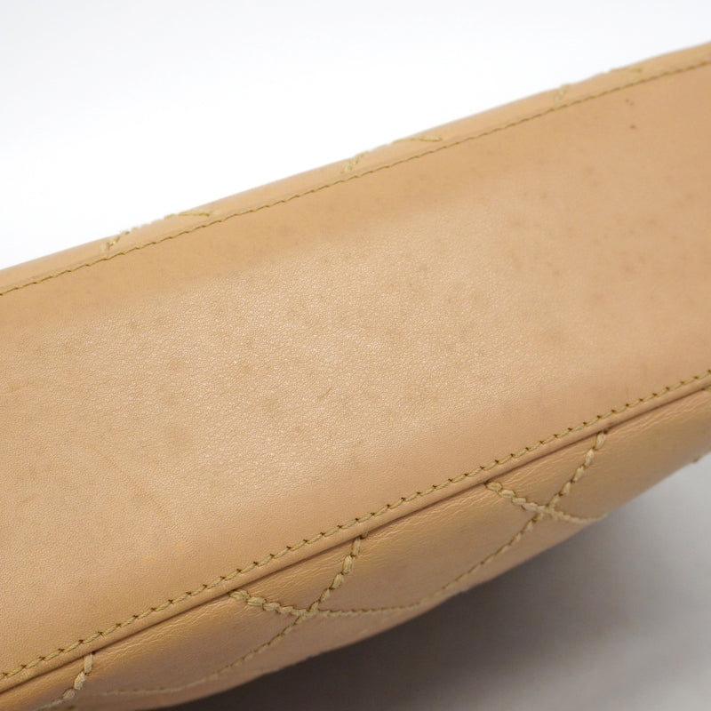【6gd3835】シャネル トートバッグ ワイルドステッチ ラムスキン ベージュ ゴールド金具【中古】レディース
