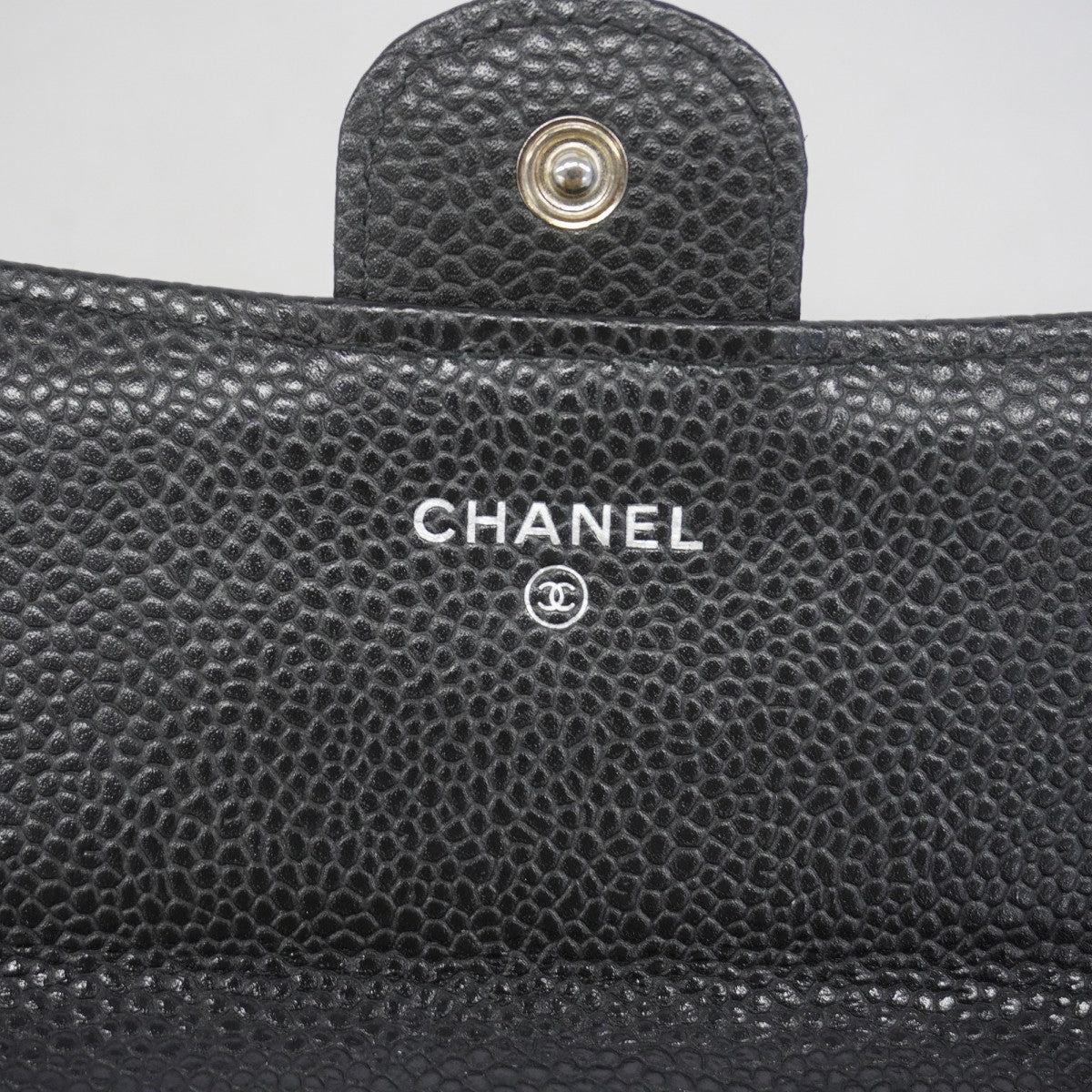 【6gd3845】シャネル 長財布 マトラッセ キャビアスキン ブラック シルバー金具【中古】レディース