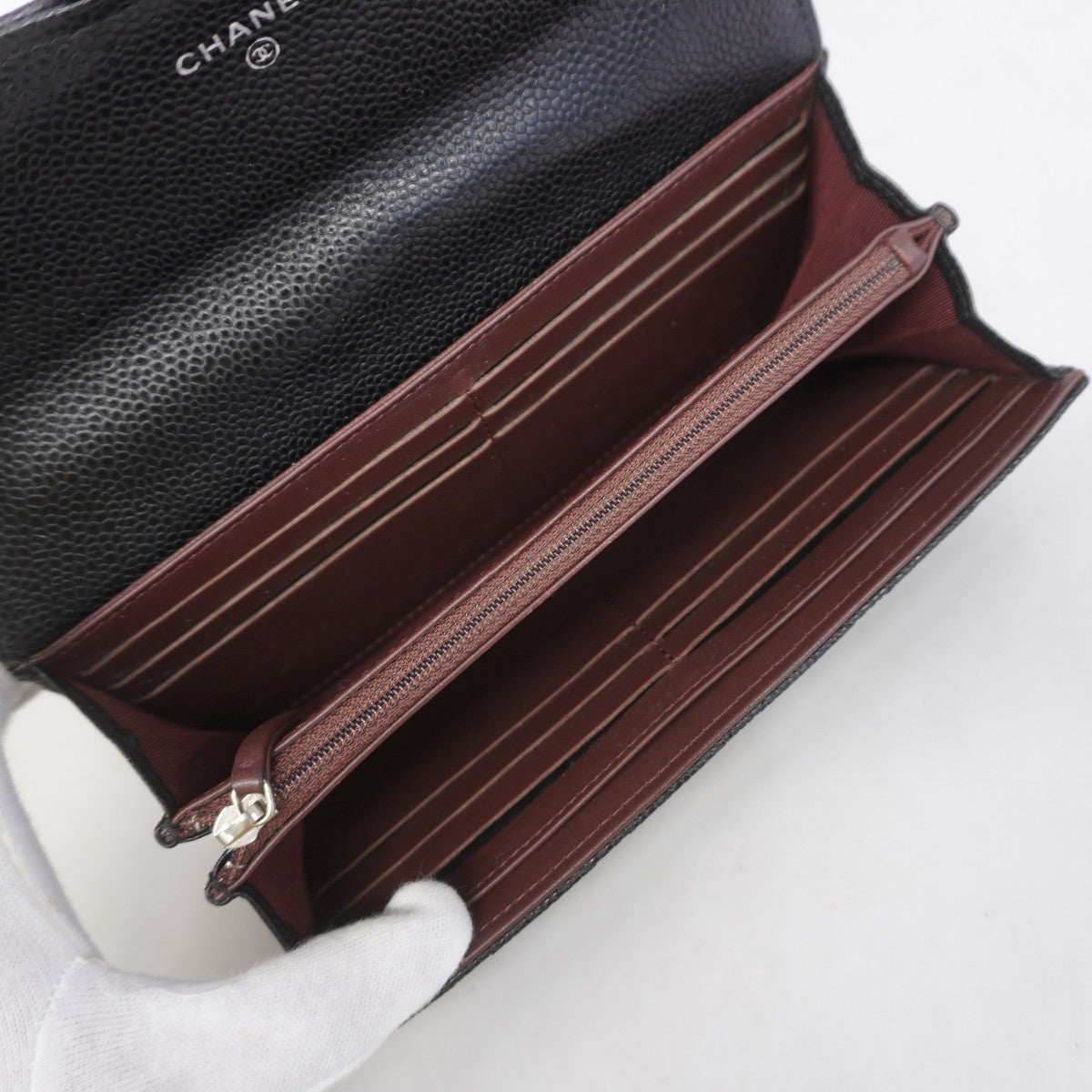 【6gd3845】シャネル 長財布 マトラッセ キャビアスキン ブラック シルバー金具【中古】レディース