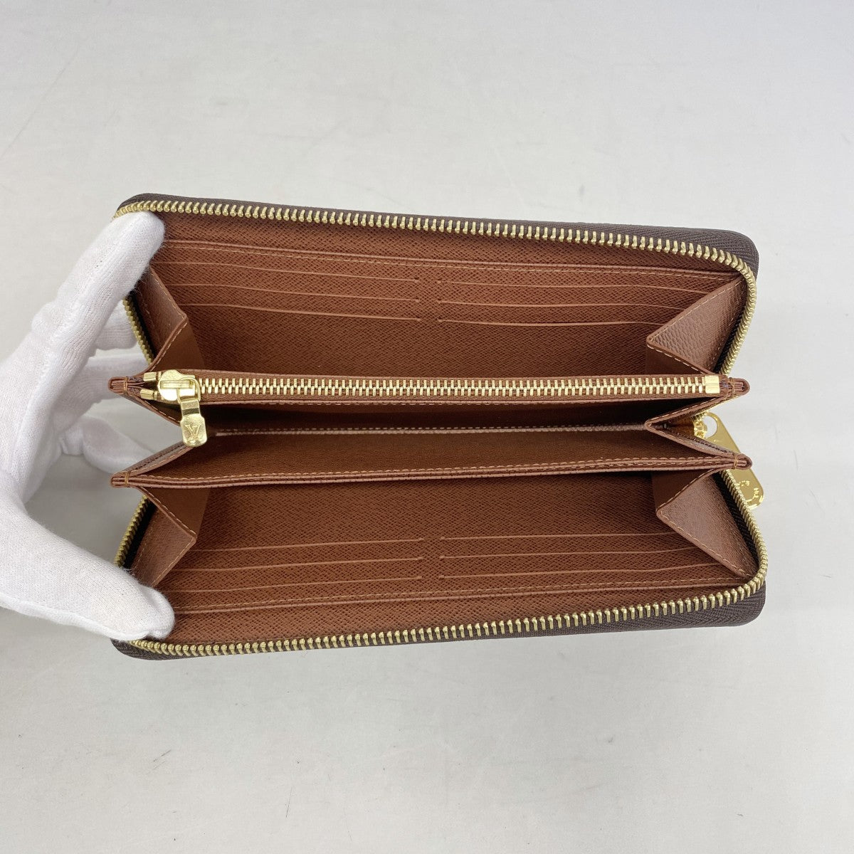 【6gd3875】ルイヴィトン 長財布 モノグラム ジッピーウォレット M42616 ブラウン【中古】メンズ レディース ユニセックス