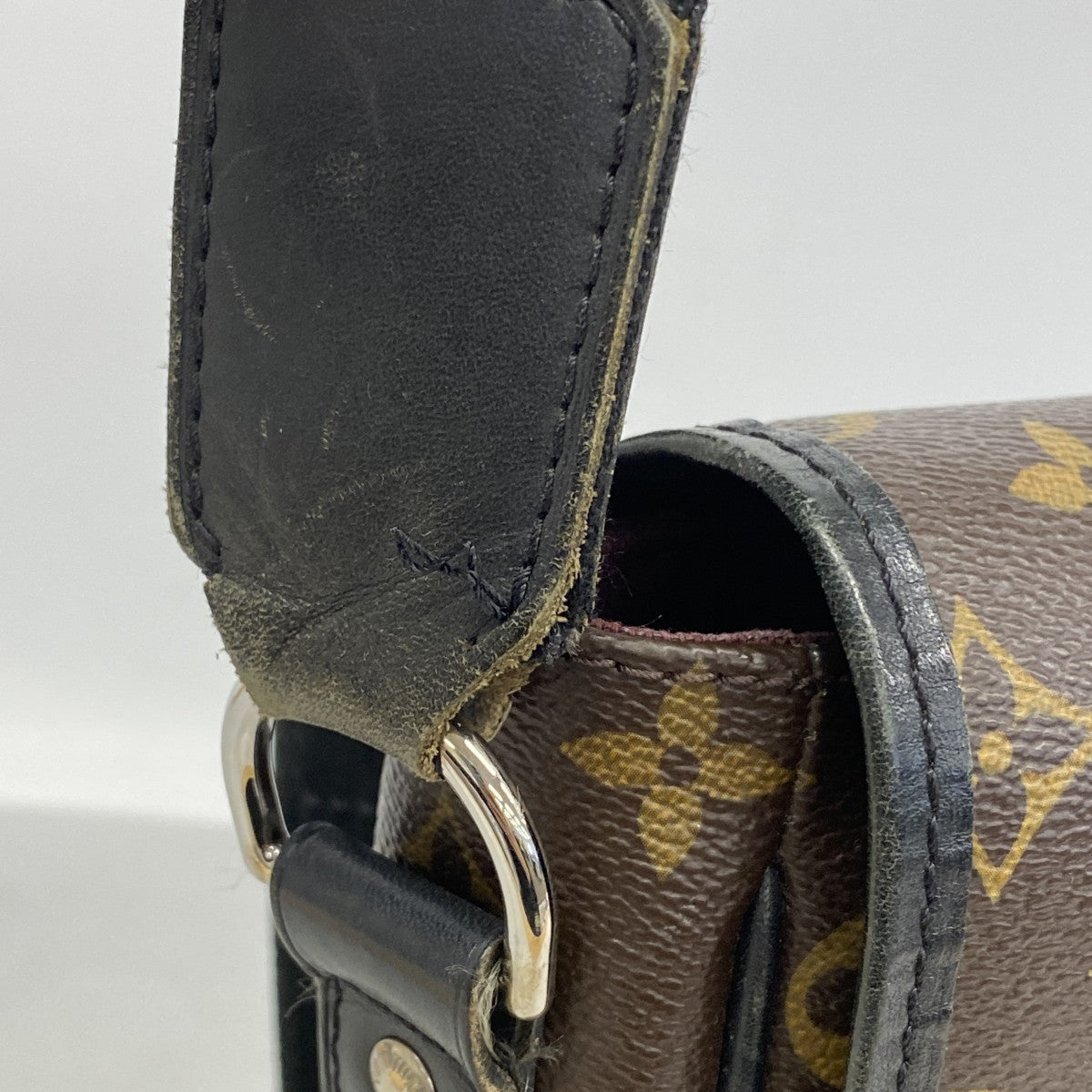 【6gd3911-k】ルイヴィトン ショルダーバッグ モノグラム・マカサー ディストリクトMM M40934 ブラウン【中古】メンズ