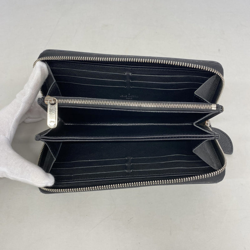 【6gd3912-k】ルイヴィトン 長財布 マヒナ ジッピーウォレット M61867 ノワール【中古】レディース