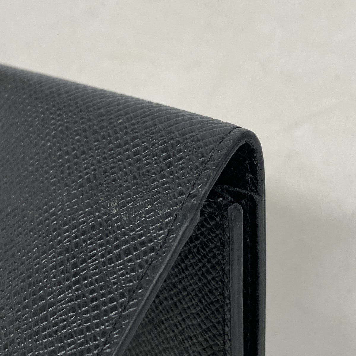 【6gd3914-k】ルイヴィトン カードケース タイガ アンヴェロップカルトドゥヴィジット M30922 アルドワーズ【中古】メンズ