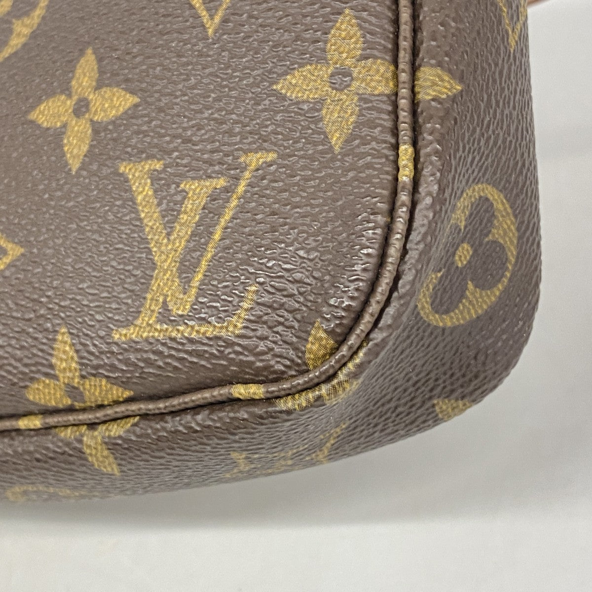 【6gd3918】ルイヴィトン ポーチ モノグラム ポシェットアクセソワール M51980 ブラウン【中古】レディース