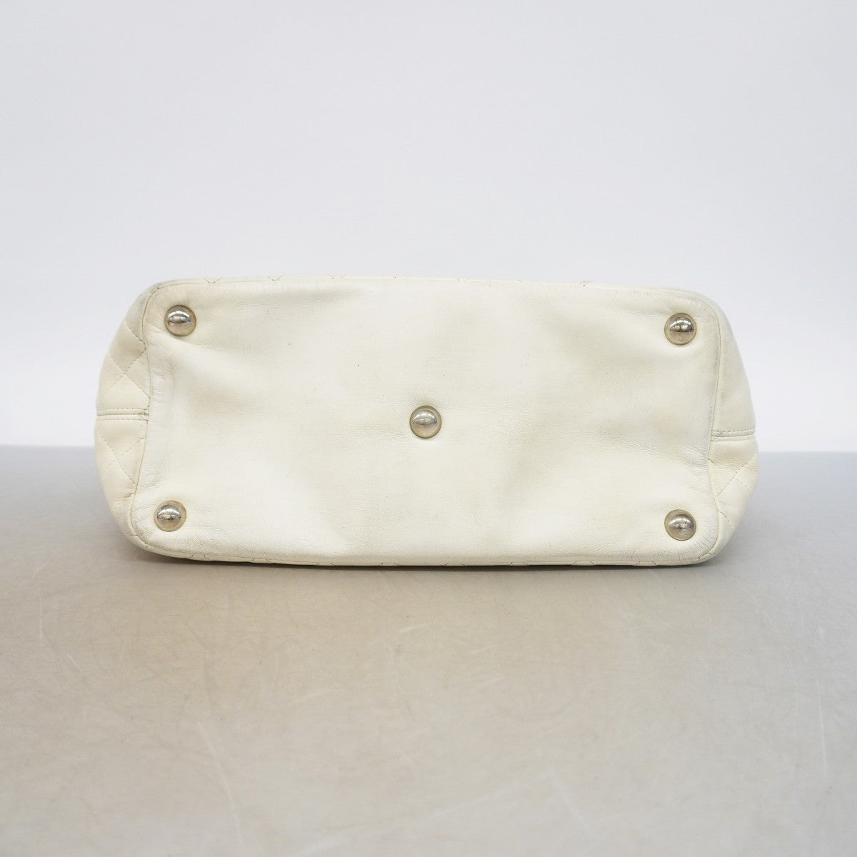 【6gd3968-k】シャネル トートバッグ カンボン ラムスキン パイソン ホワイト シルバー金具【中古】レディース