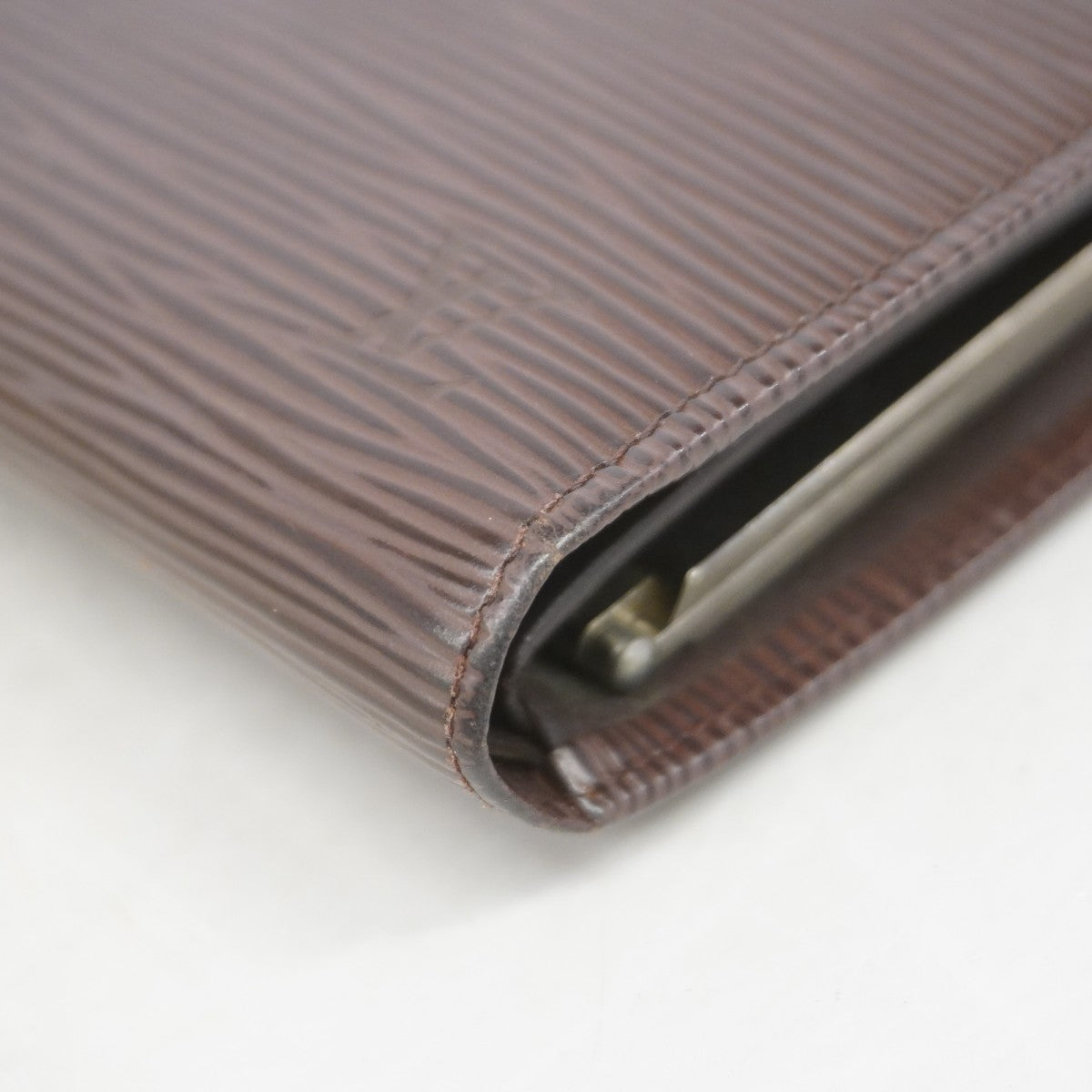 【6gd3984-k】ルイヴィトン 財布 エピ ポルトモネビエヴィエノワ M6324D モカ【中古】レディース