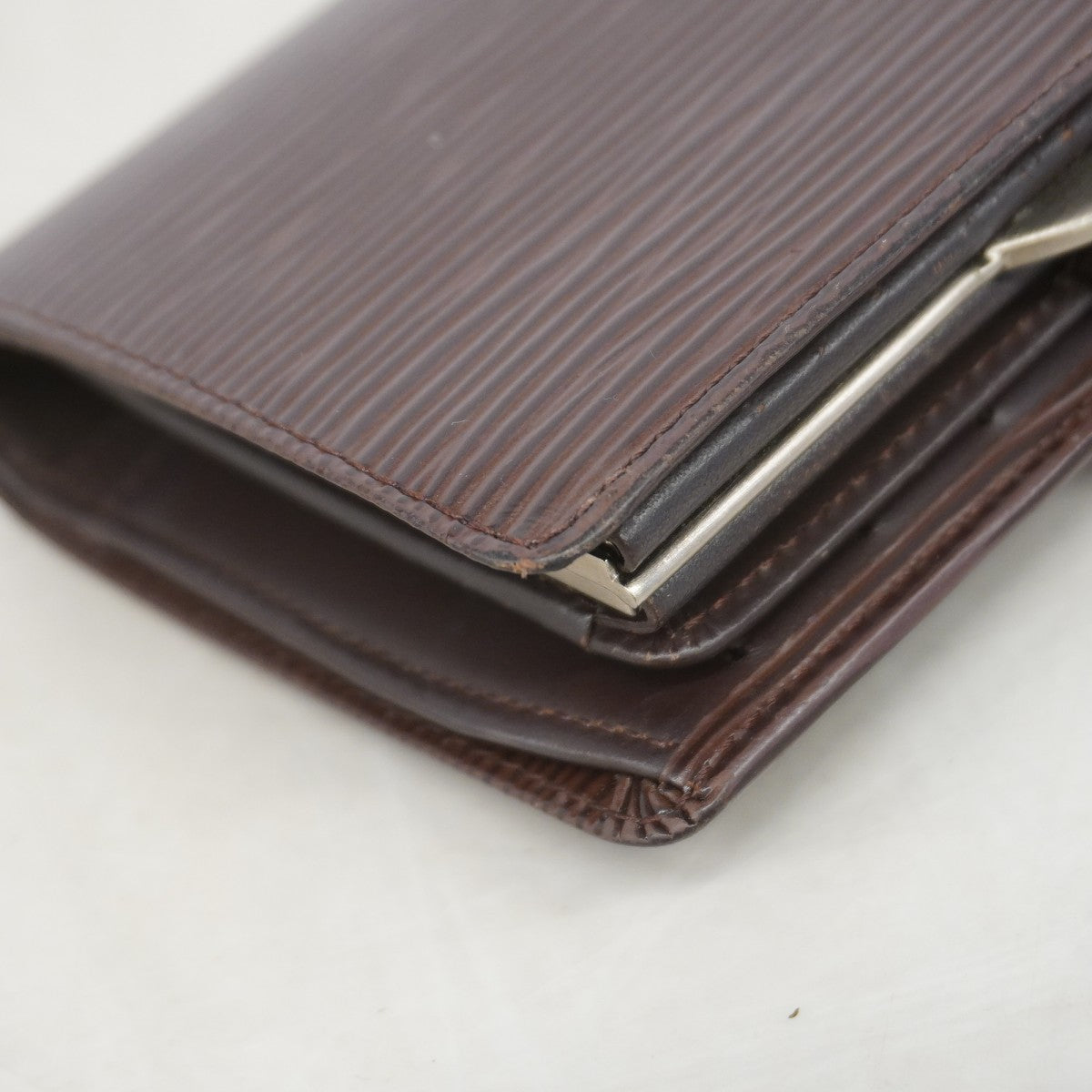 【6gd3984-k】ルイヴィトン 財布 エピ ポルトモネビエヴィエノワ M6324D モカ【中古】レディース
