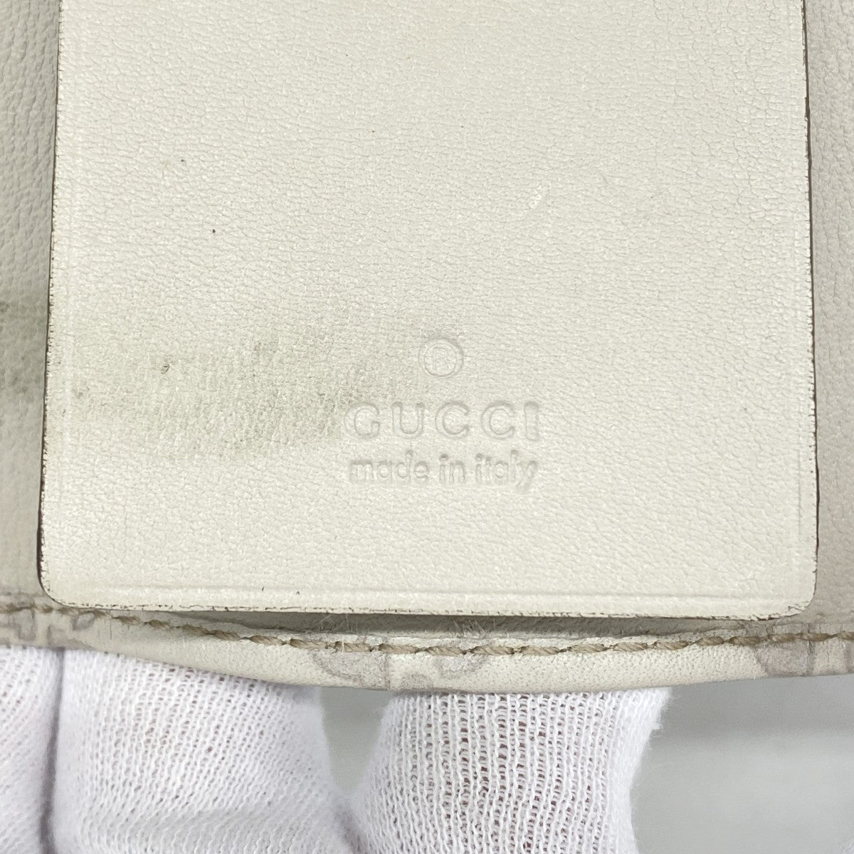 【6gd4031】グッチ キーケース グッチシマ 268833 レザー ベージュ ゴールド金具【中古】メンズ レディース ユニセックス