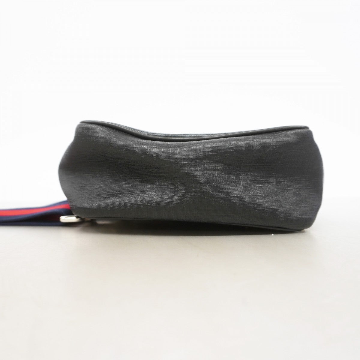 【6gd4042】グッチ ボディバッグ GGスプリーム 478325 PVC ブラック シルバー金具【中古】メンズ