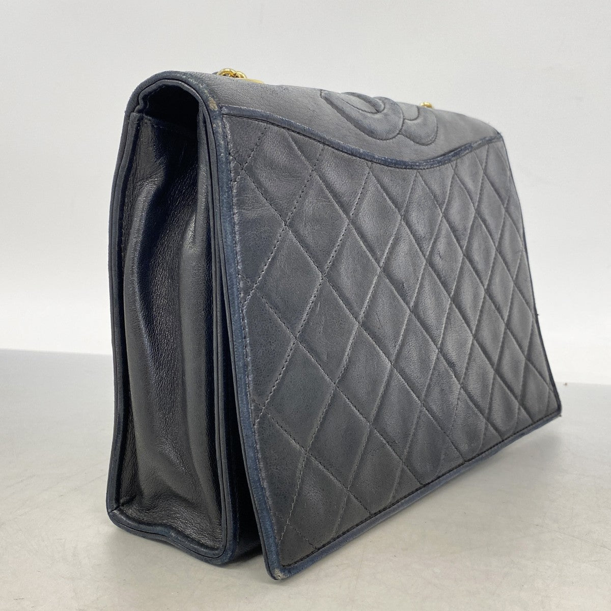 【6gd4068】シャネル ショルダーバッグ マトラッセ チェーンショルダー ラムスキン ブラック ゴールド金具【中古】レディース