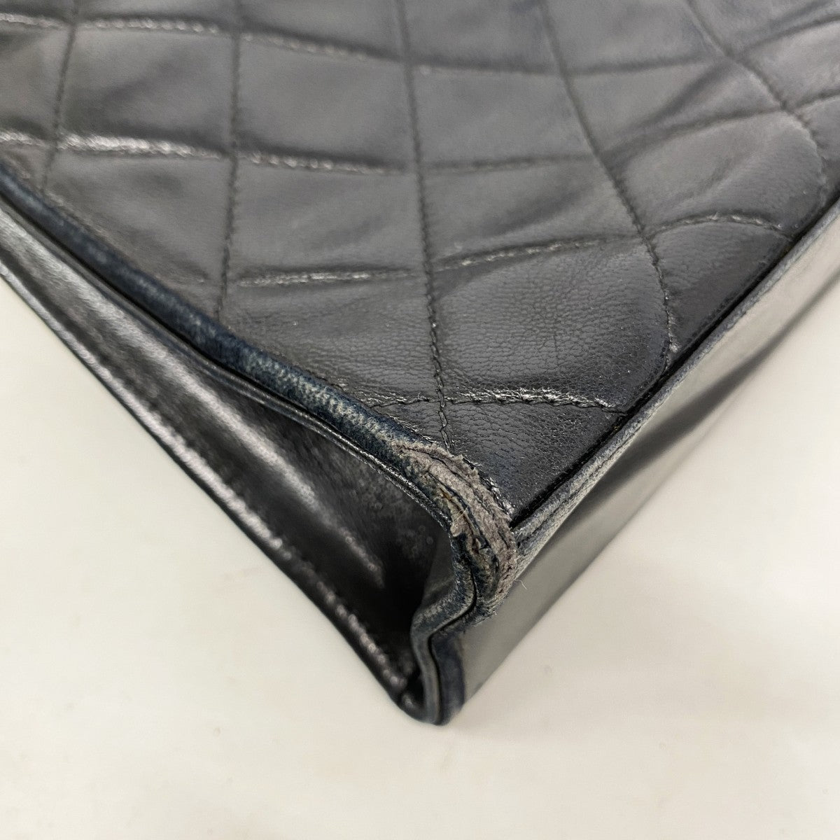 【6gd4068】シャネル ショルダーバッグ マトラッセ チェーンショルダー ラムスキン ブラック ゴールド金具【中古】レディース