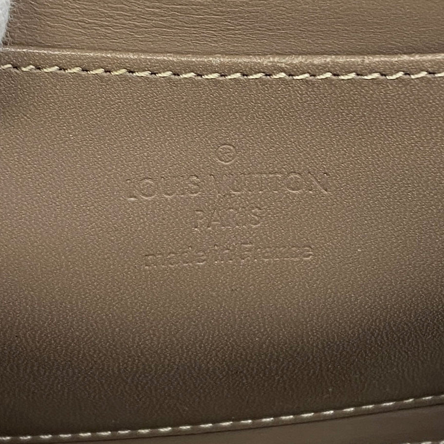【6gd4117】ルイヴィトン コインケース ヴェルニ ジッピーコインパース M91762 ベージュプードル【中古】レディース