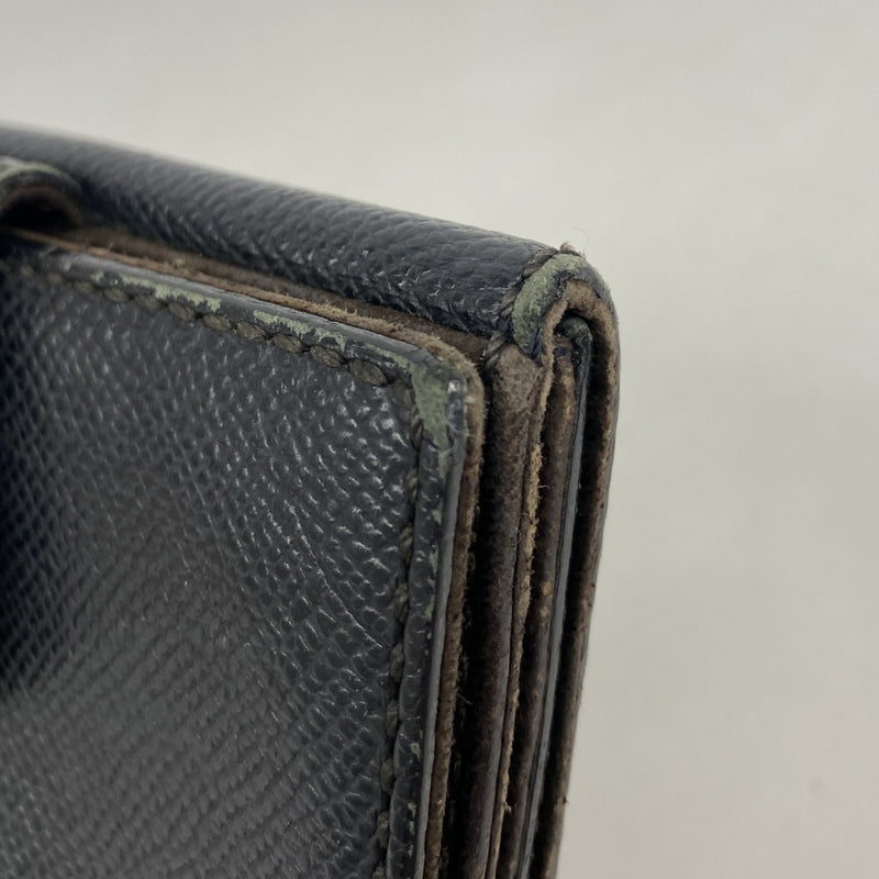 【6gd4130-k】シャネル 財布 キャビアスキン ブラック ゴールド金具【中古】レディース