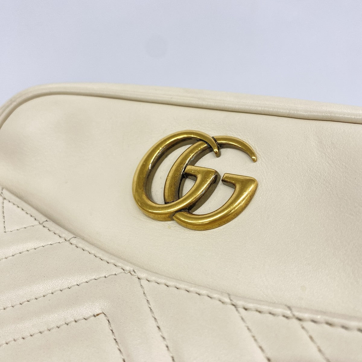 【6gd4132-k】グッチ ショルダーバッグ GGマーモント 443499 レザー ホワイト ゴールド金具【中古】レディース