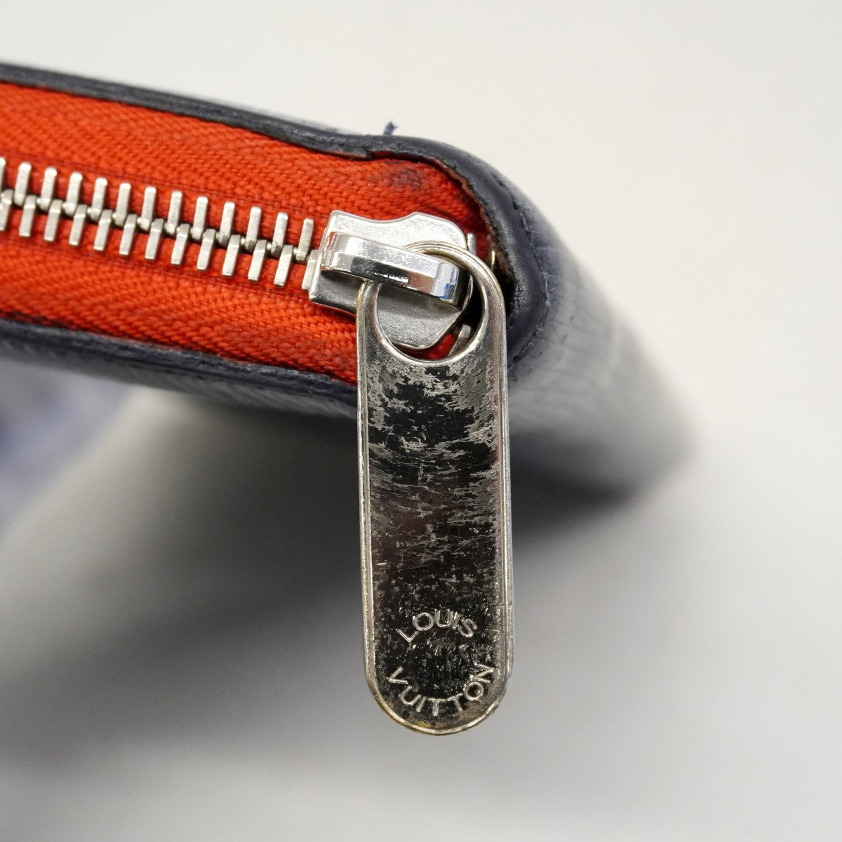 【6gd4162】ルイヴィトン 長財布 エピ ジッピーウォレット M67267 アンディゴブルー【中古】レディース