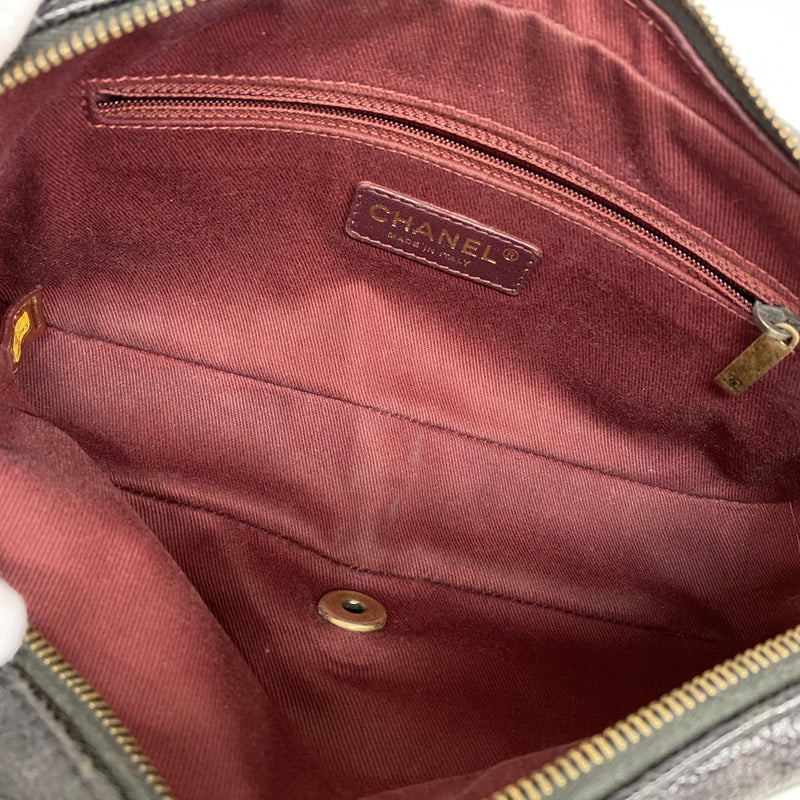 【6gd4235】シャネル ショルダーバッグ マトラッセ Wチェーン キャビアスキン ブラック ゴールド金具【中古】レディース