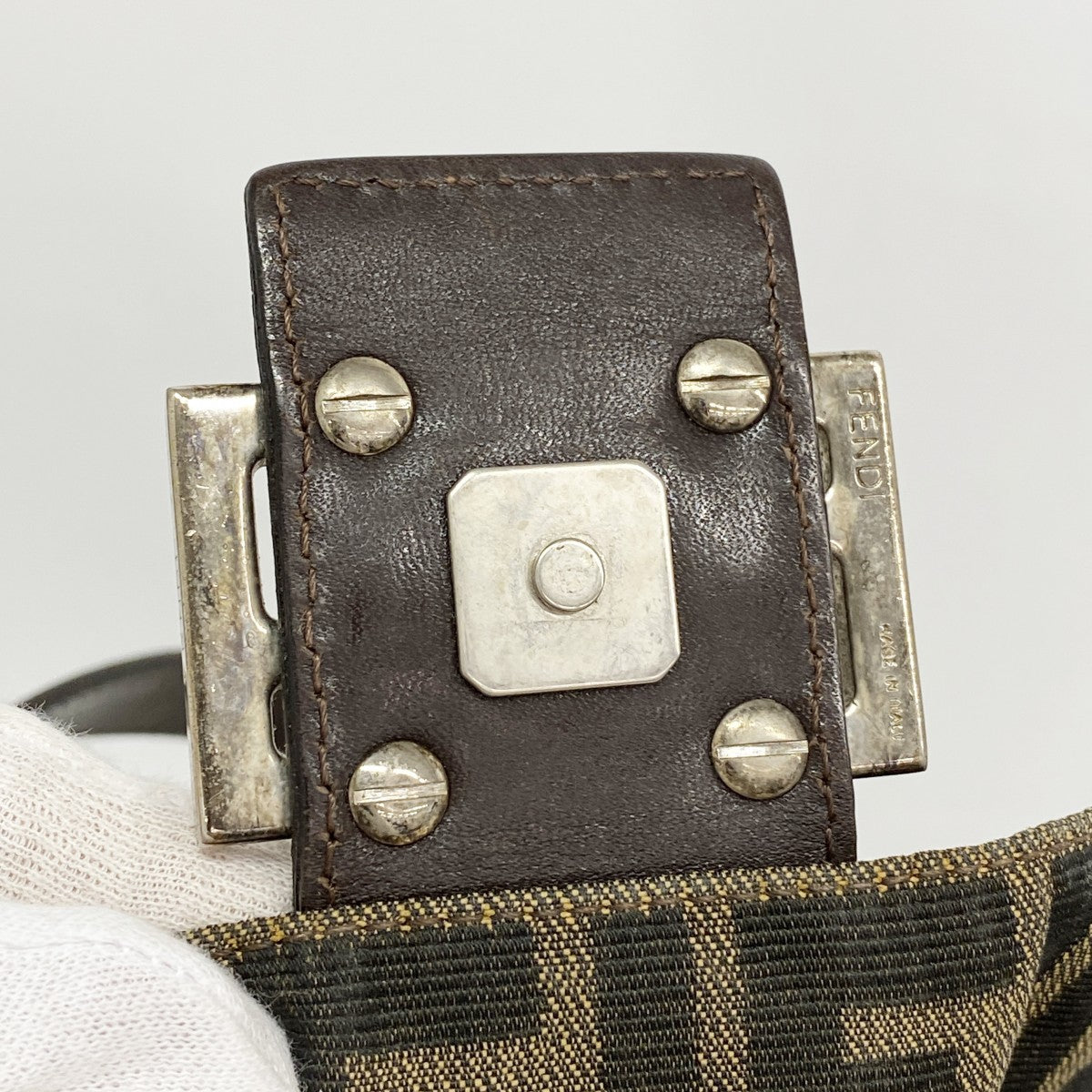 【6gd4310】フェンディ ハンドバッグ ズッカ マンマバケット ナイロンキャンバス ブラウン シルバー金具【中古】レディース
