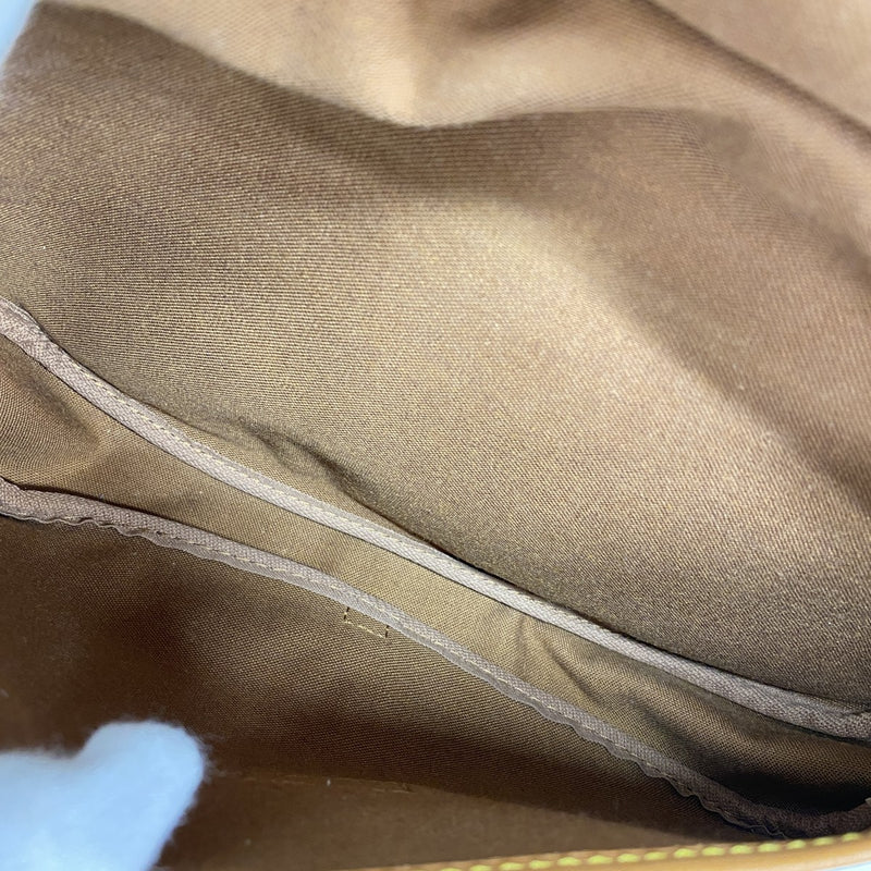 【6gd4314】ルイヴィトン ショルダーバッグ モノグラム ソミュール30 M42256 ブラウン【中古】レディース