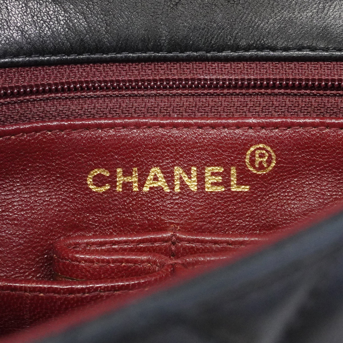 【6gd4344】シャネル ショルダーバッグ マトラッセ チェーンショルダー ラムスキン ブラック ゴールド金具【中古】レディース
