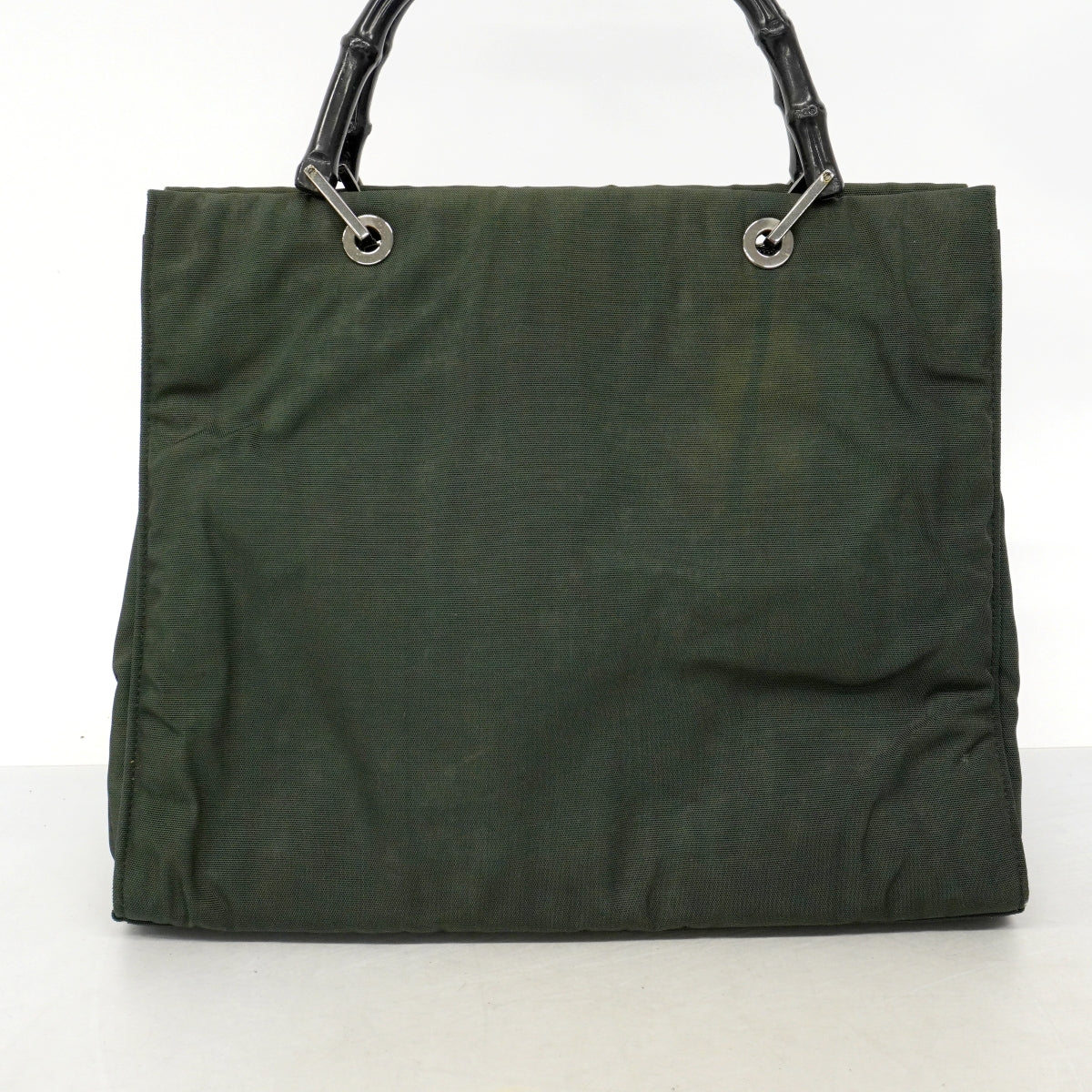 【6gd4348-k】グッチ トートバッグ バンブー 002 1010 ナイロン カーキ シルバー金具【中古】レディース