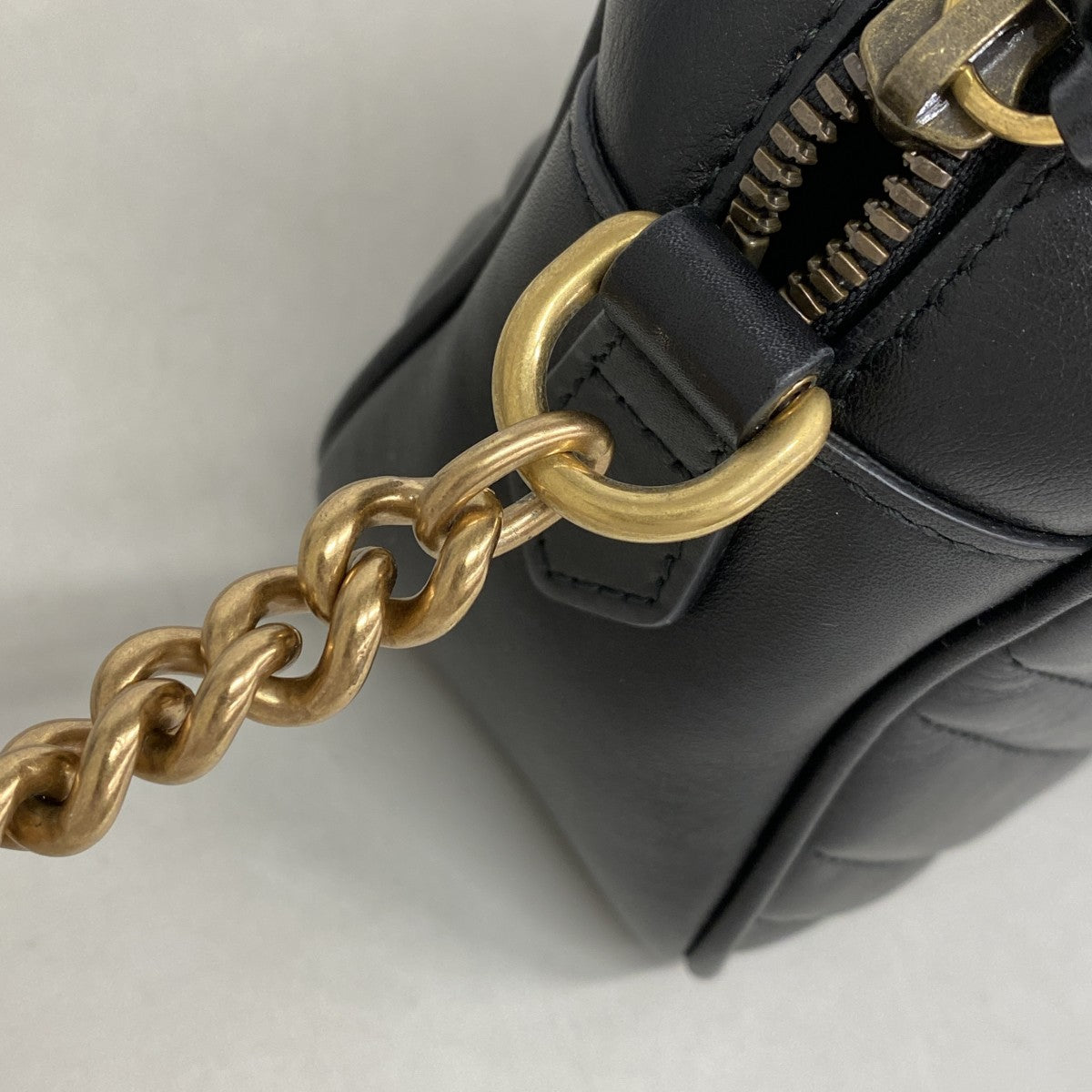 【6gd4358-k】グッチ ショルダーバッグ GGマーモント 447632 レザー ブラック ゴールド金具【中古】レディース