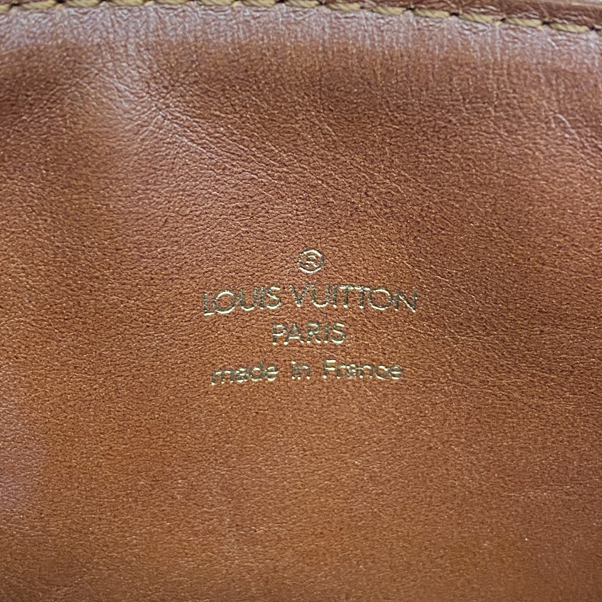 【6gd4361-k】 ポーチ モノグラム・チャーム ポシェットアクセソワール M95161 ブロン【中古】レディース